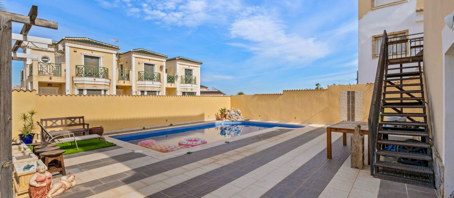 Venta - Villa - Orihuela Costa - Castillo de Don Juan