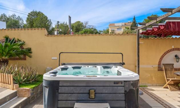 Venta - Villa - Orihuela Costa - Castillo de Don Juan