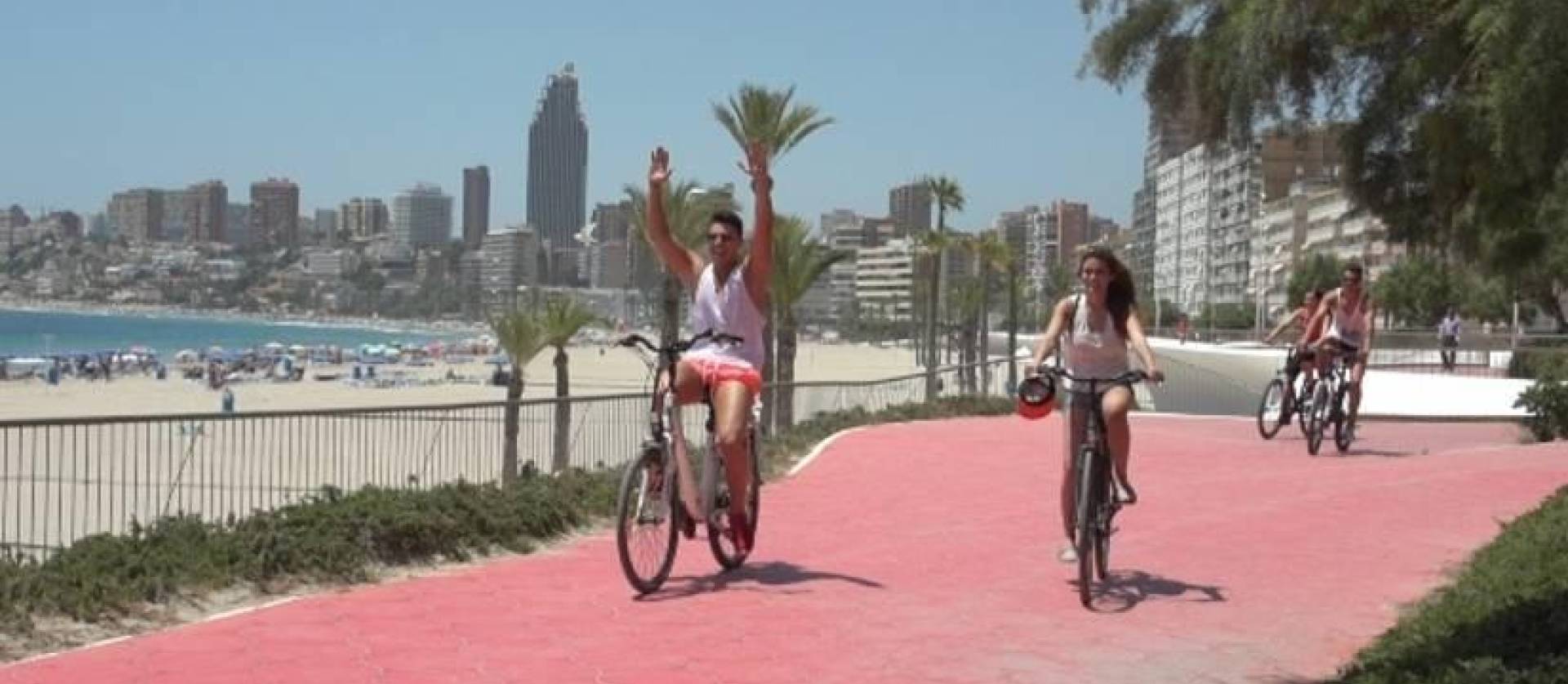 Nueva construcción  - Villa - Benidorm - Urbanizaciones