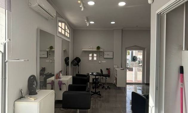 Revente - Commercial - Orihuela Costa