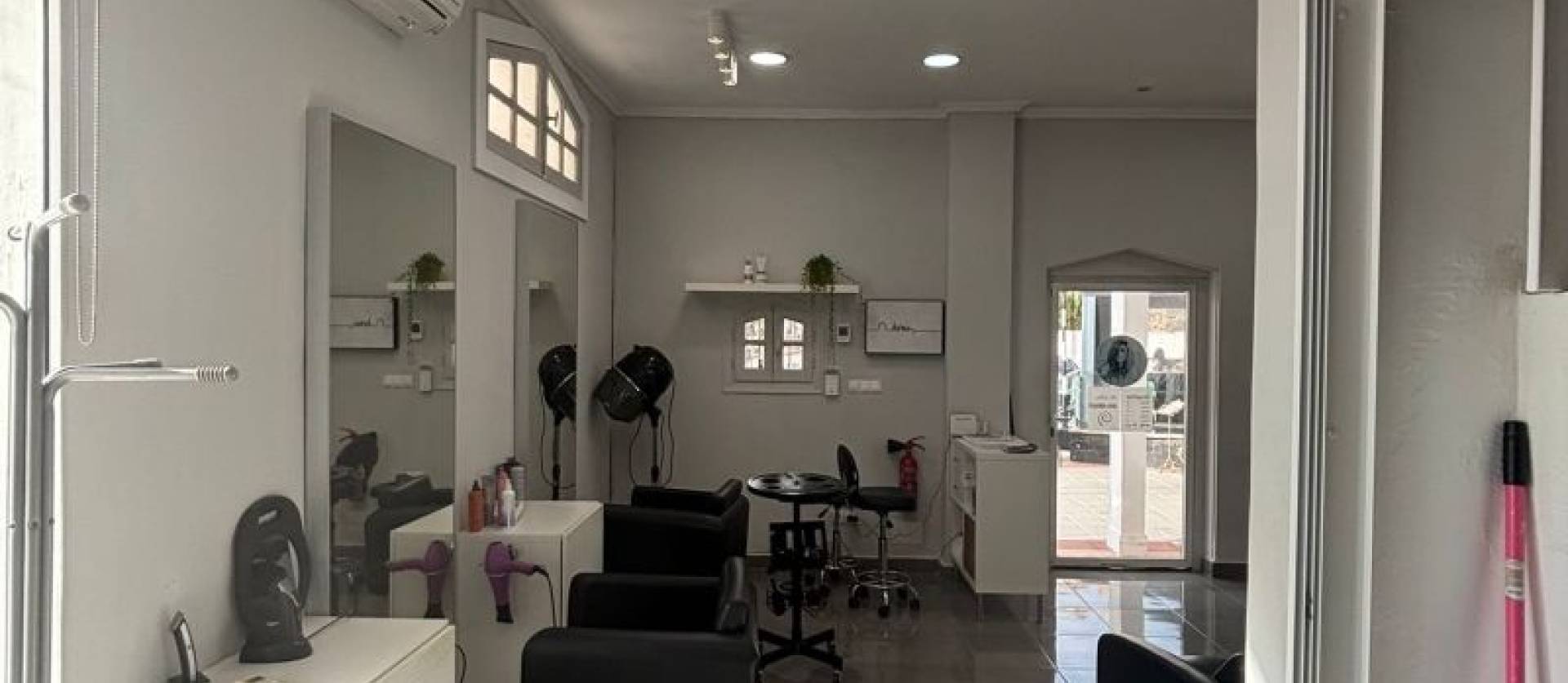 Revente - Commercial - Orihuela Costa