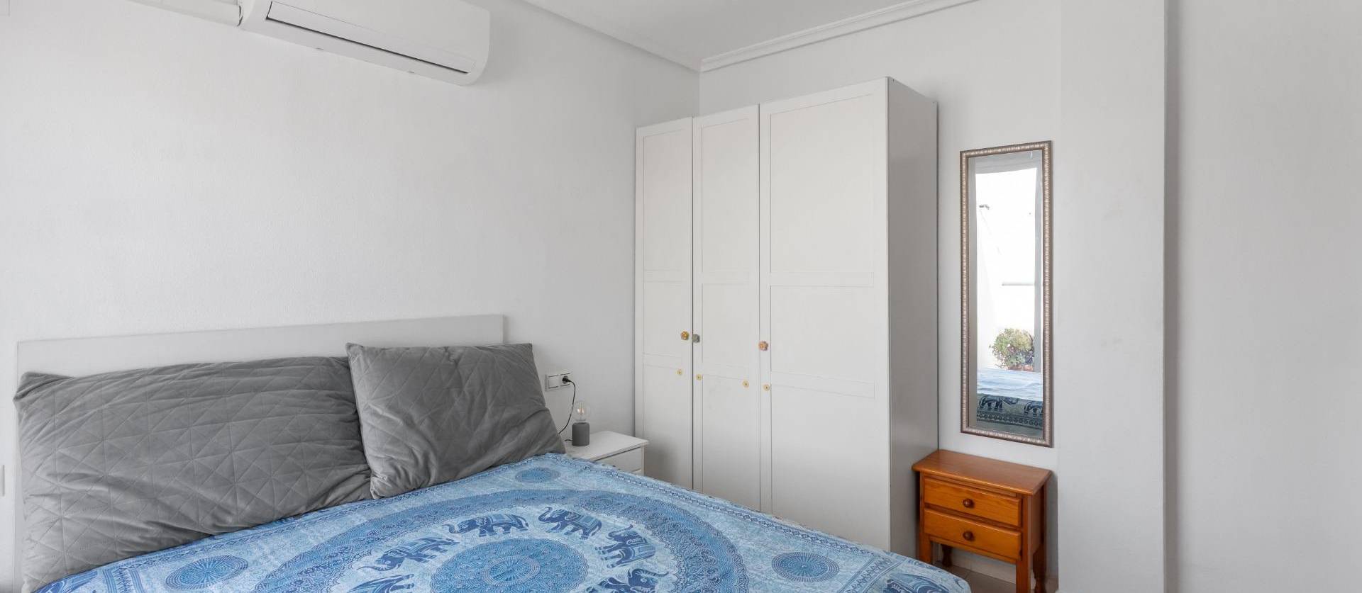 Venta - Apartment - Torrevieja - Playa de los locos