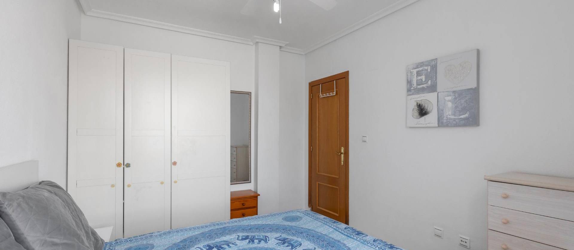 Venta - Apartment - Torrevieja - Playa de los locos