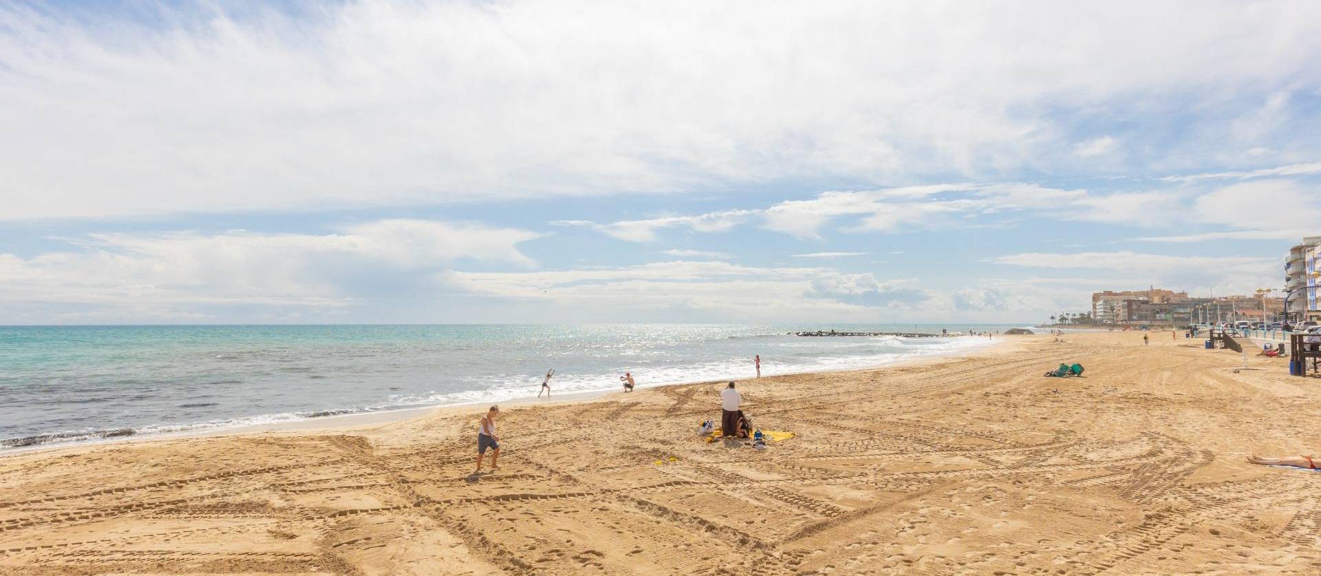 Venta - Apartment - Torrevieja - Playa de los locos