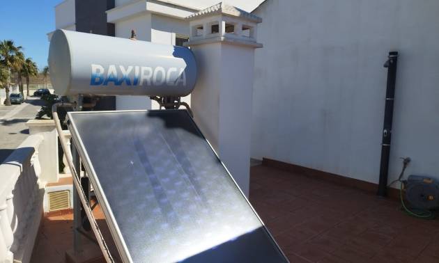 Venta - Bungalow - Torrevieja - Aguas Nuevas