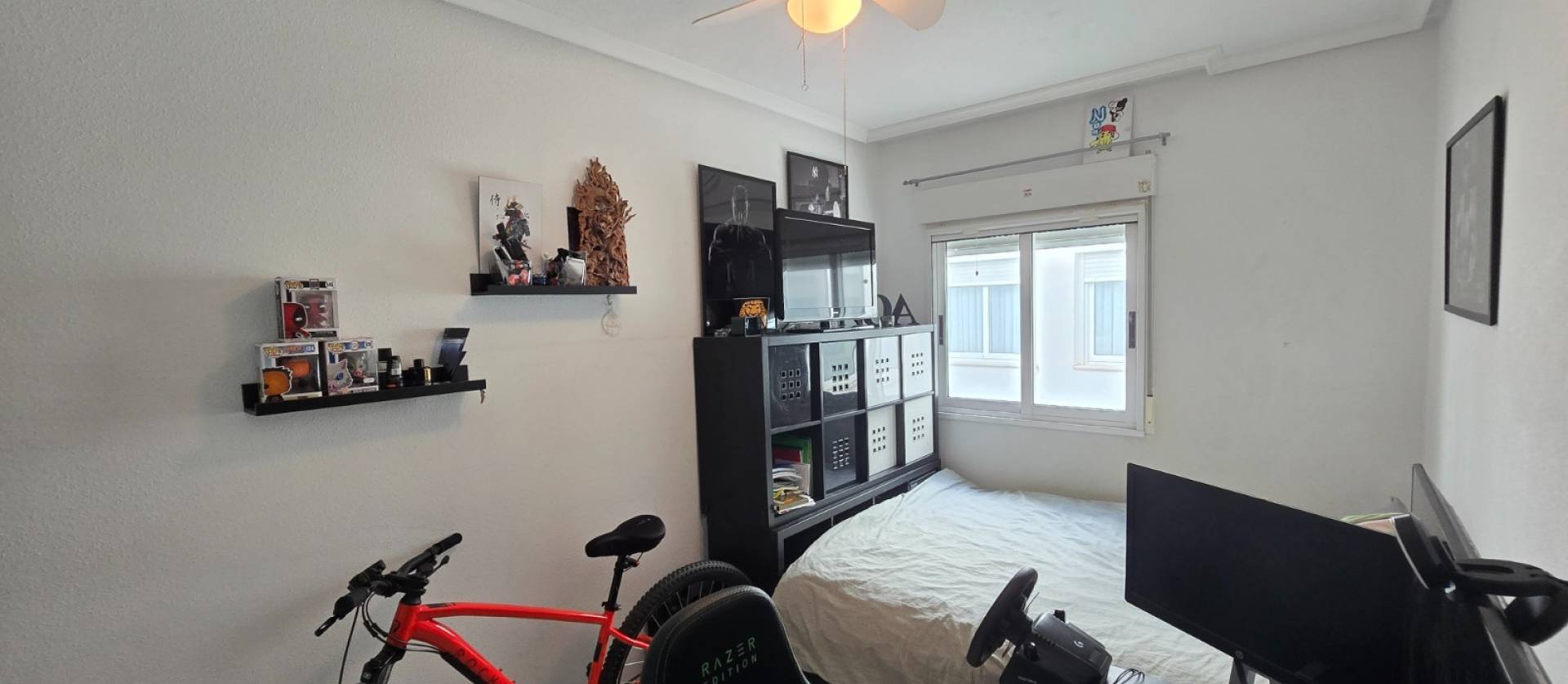 Revente -  - Los Montesinos *