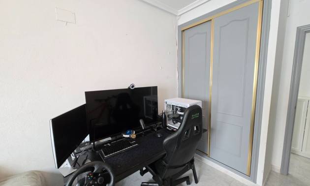 Revente -  - Los Montesinos *