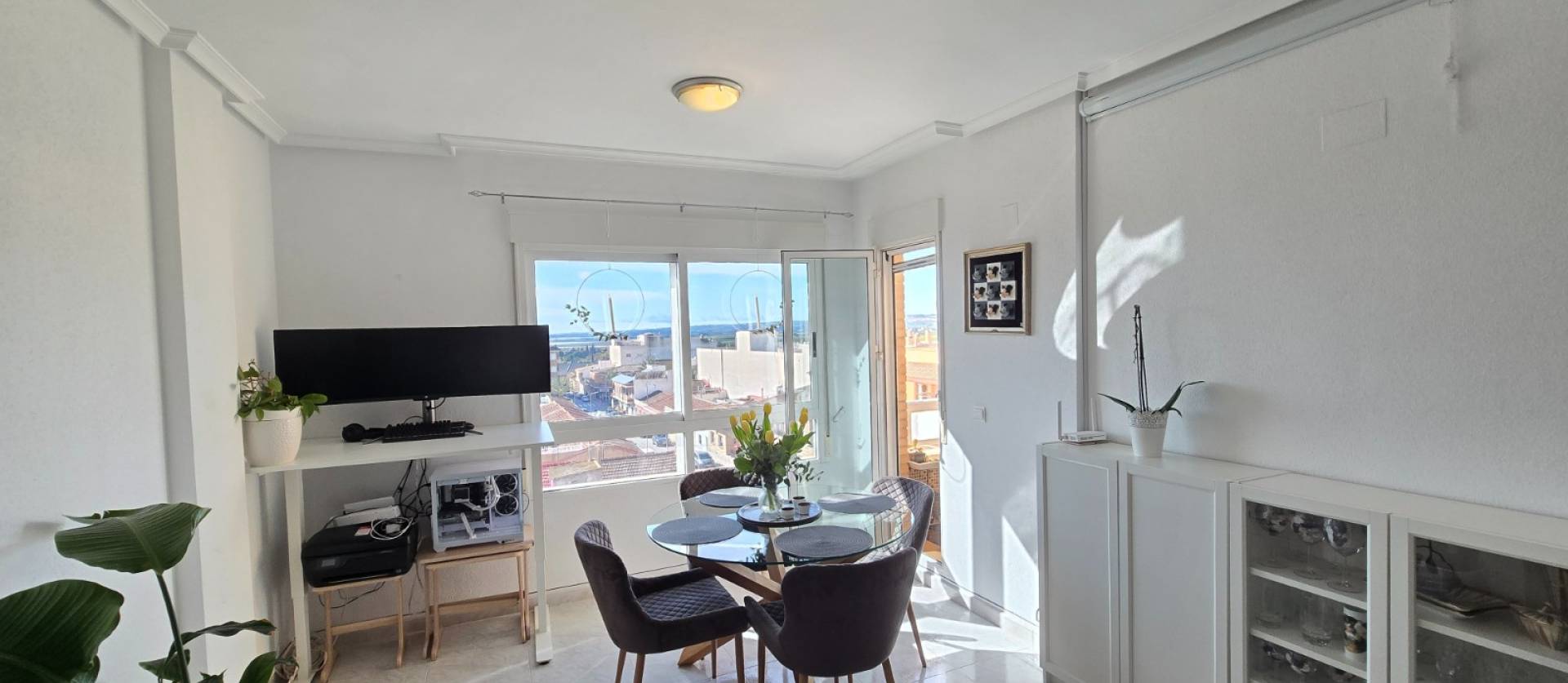 Revente -  - Los Montesinos *