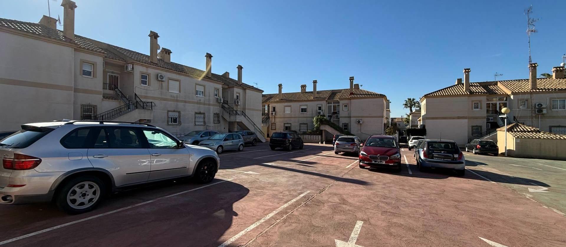 Sale - Bungalow - Torrevieja - Aguas Nuevas