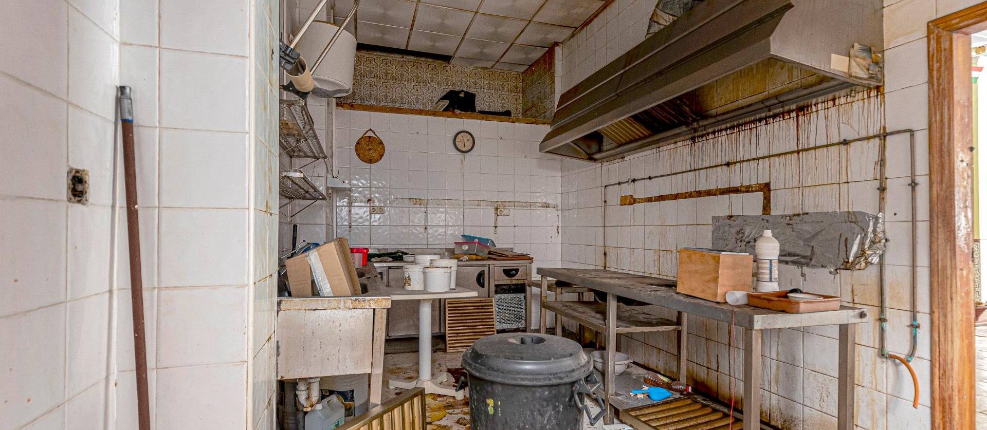 Venta - Comercial - Torrevieja - Playa del cura