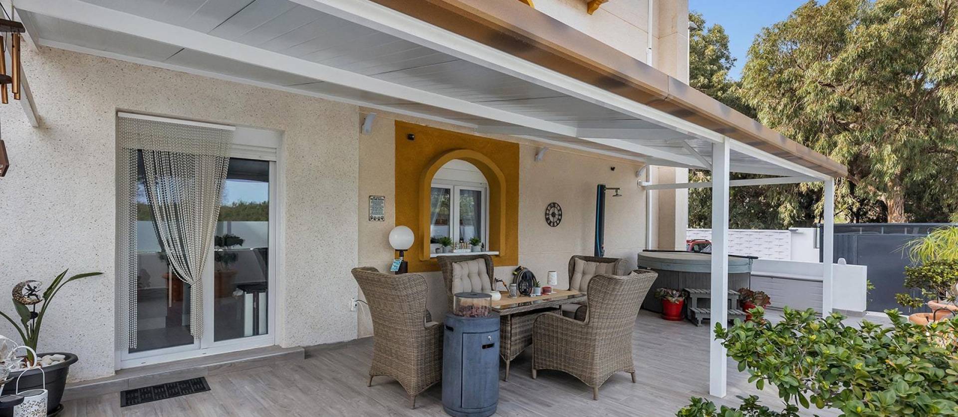 Venta - Villa - Guardamar del Segura - Urbanizaciones