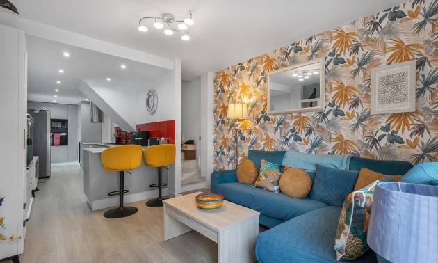 Venta - Villa - Guardamar del Segura - Urbanizaciones