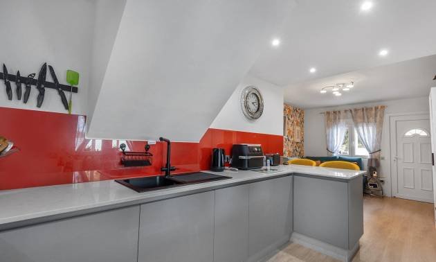 Venta - Villa - Guardamar del Segura - Urbanizaciones