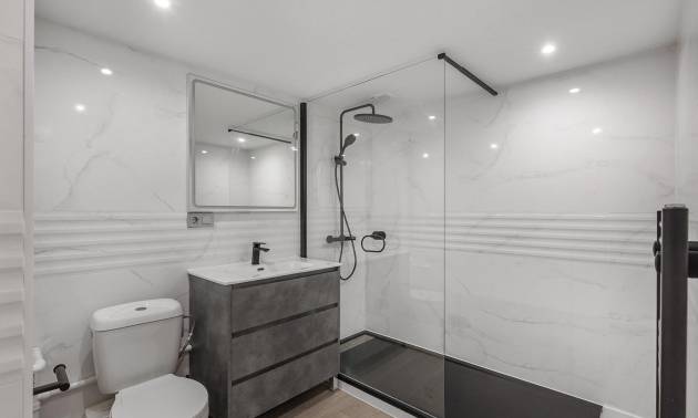 Venta - Villa - Guardamar del Segura - Urbanizaciones