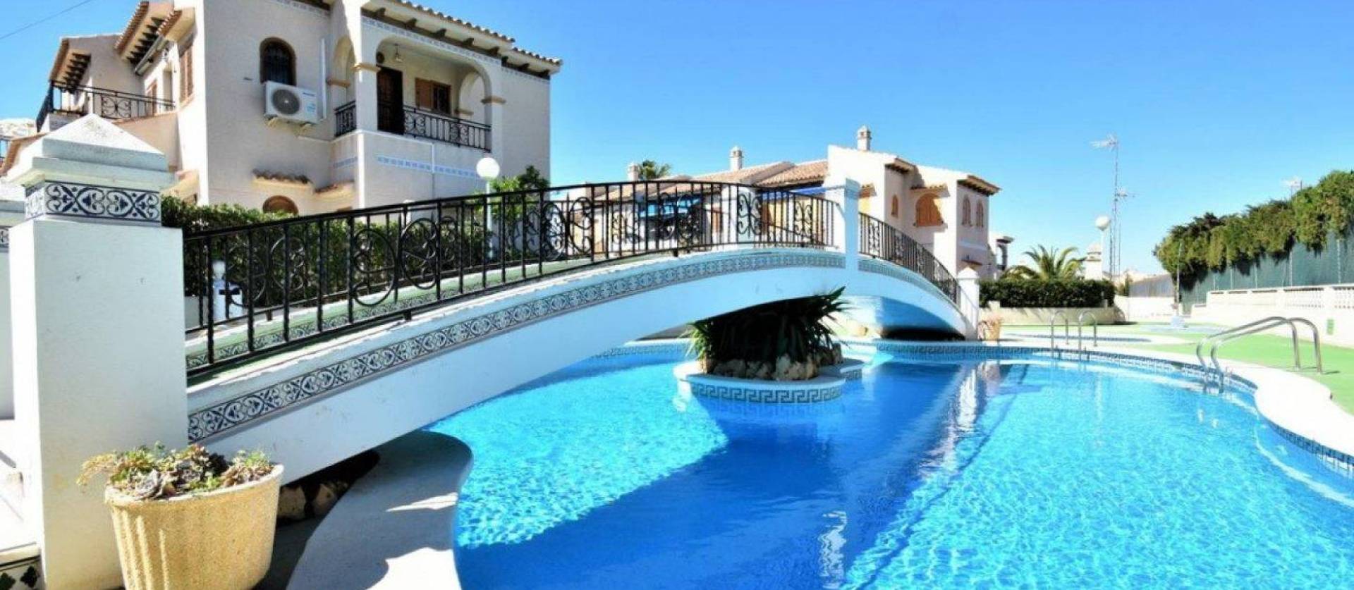 Sale - Apartment - Torrevieja - La Mata