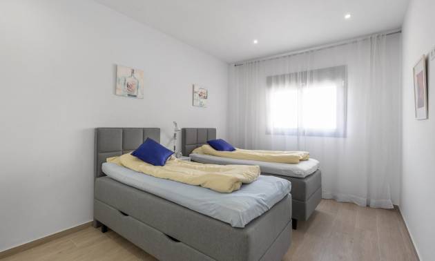 Sale - Apartment - Torrevieja - Los Frutales