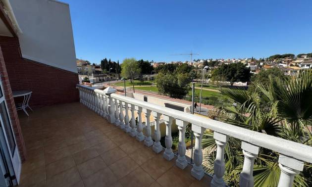 Bestaande woningen - Villa - Torrevieja - Los balcones