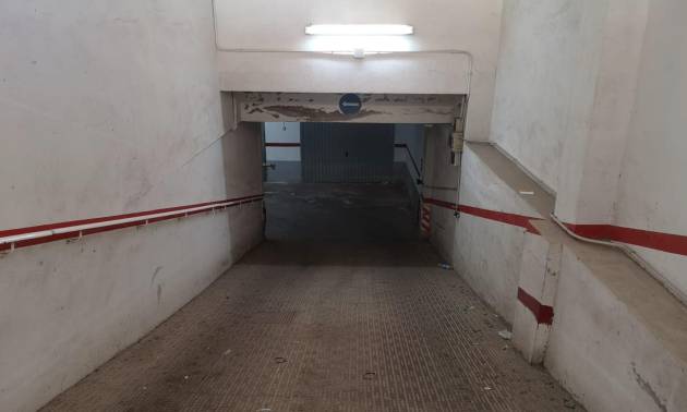 Sale - Commercial - Torrevieja - Playa de los locos