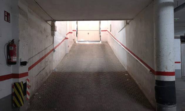 Sale - Commercial - Torrevieja - Playa de los locos