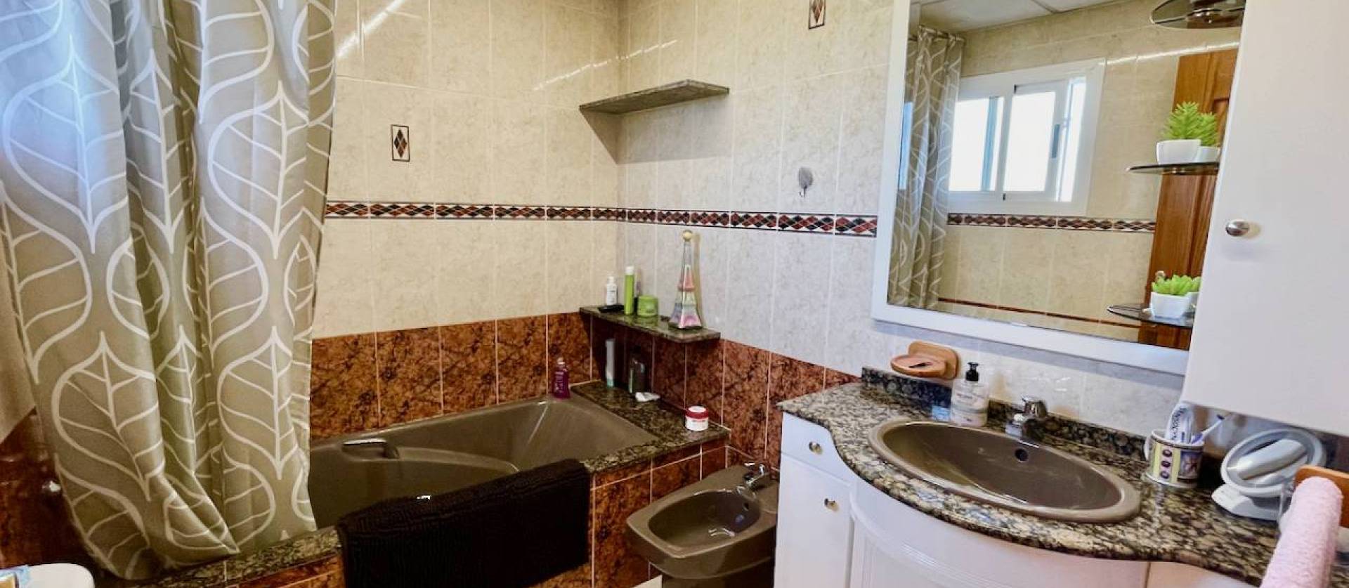 Venta - Villa - Orihuela