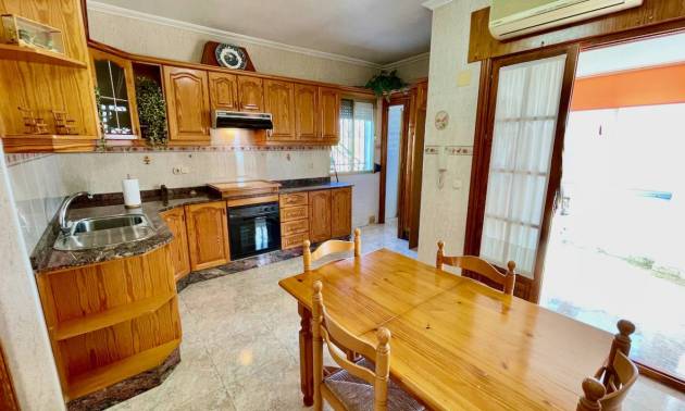 Venta - Villa - Orihuela