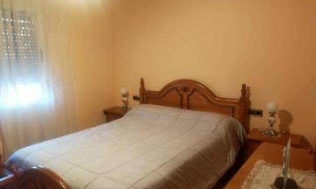 Bestaande woningen - Villa - Elche