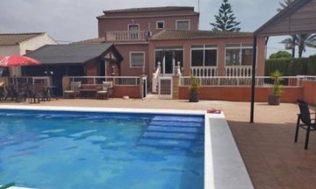 Bestaande woningen - Villa - Elche