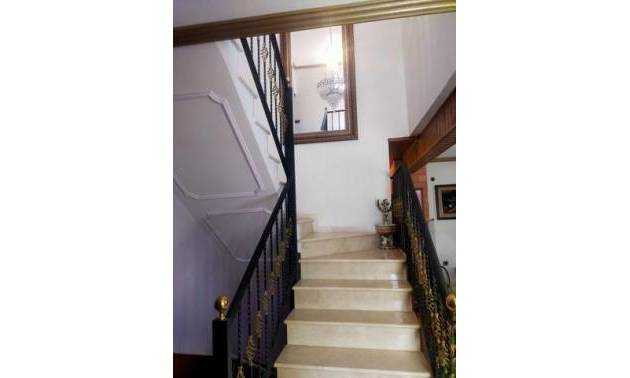 Bestaande woningen - Villa - Elche