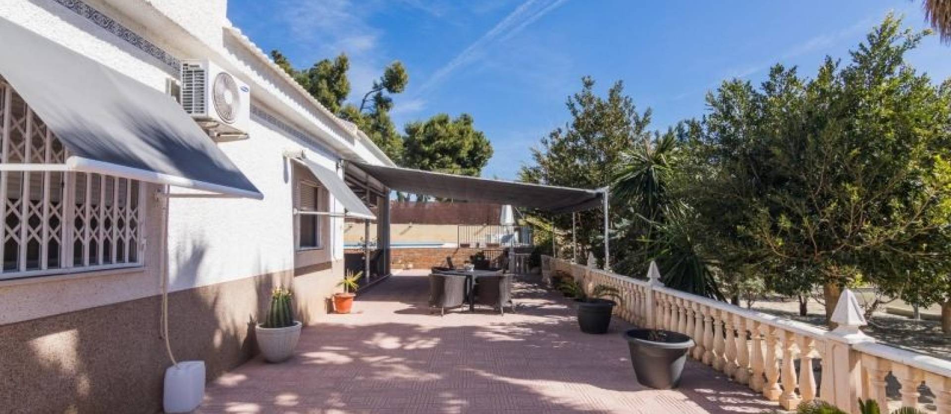 Bestaande woningen - Villa - Elche