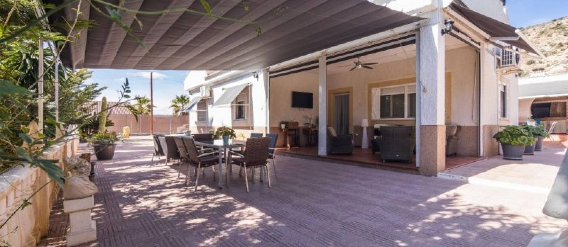 Bestaande woningen - Villa - Elche