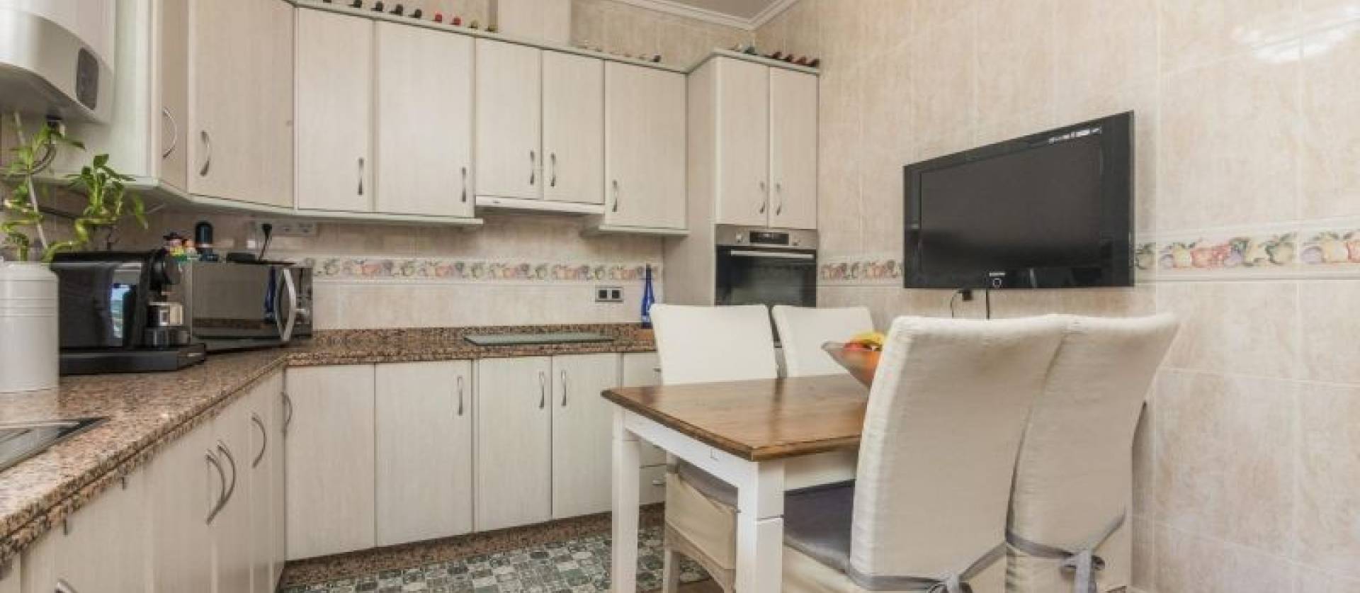 Bestaande woningen - Villa - Elche