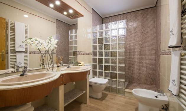 Bestaande woningen - Villa - Elche