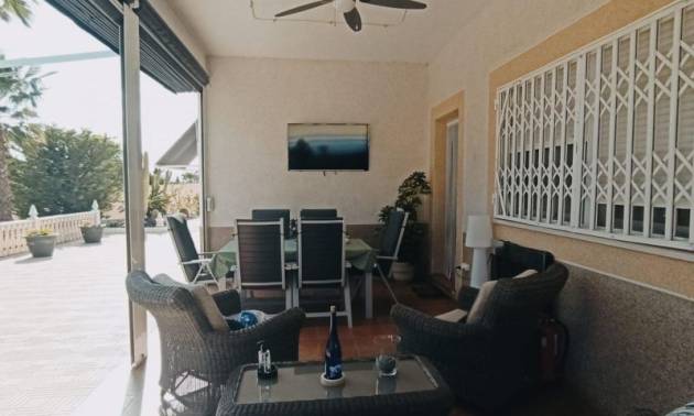 Bestaande woningen - Villa - Elche