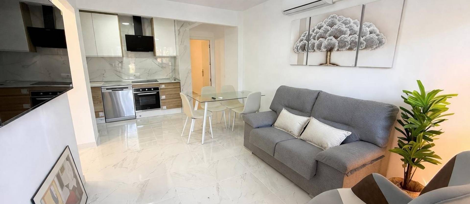 Sale - Apartment - Torrevieja - Parque de las Naciones