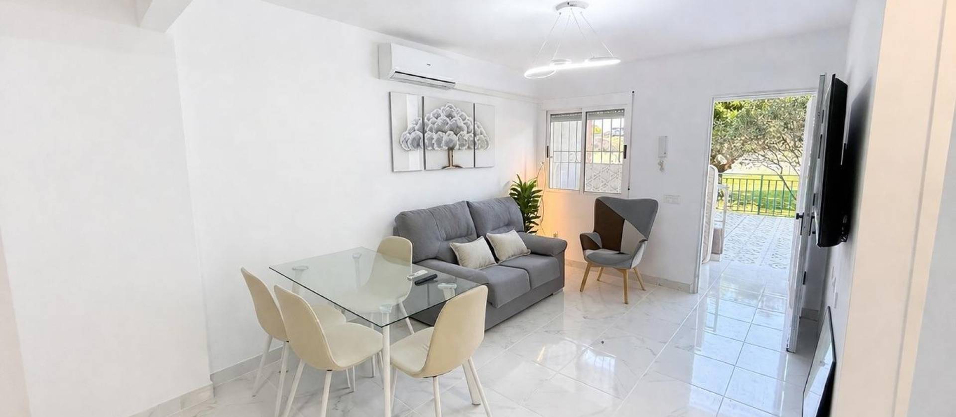 Sale - Apartment - Torrevieja - Parque de las Naciones