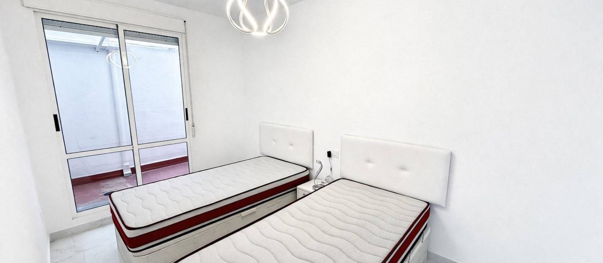 Sale - Apartment - Torrevieja - Parque de las Naciones