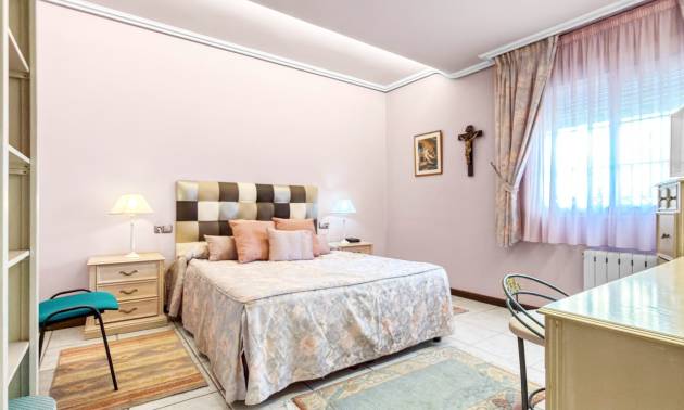 Bestaande woningen - Villa - Torrevieja - La Mata