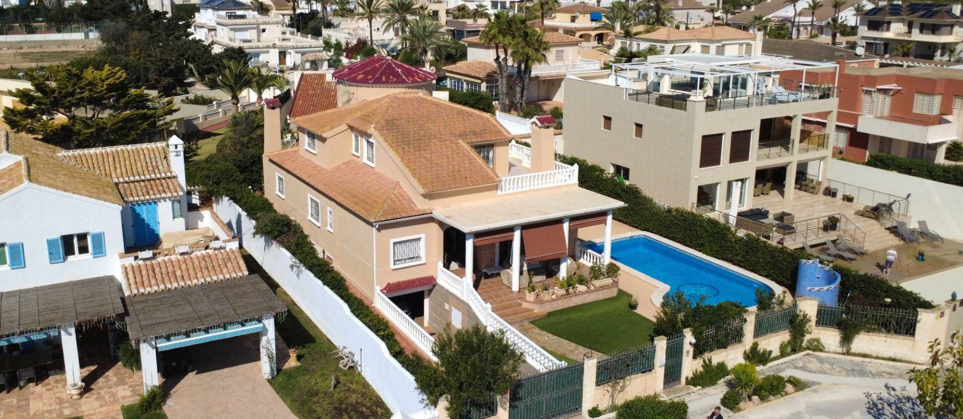 Bestaande woningen - Villa - Torrevieja - La Mata