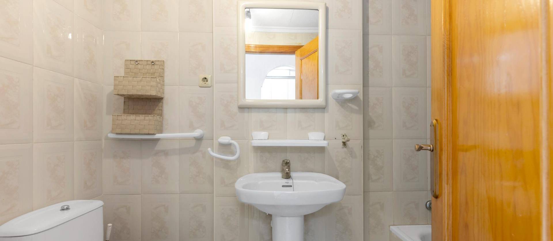 Venta - Apartment - Torrevieja - La Mata