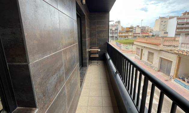 Venta - Apartment - Torrevieja - La Mata pueblo