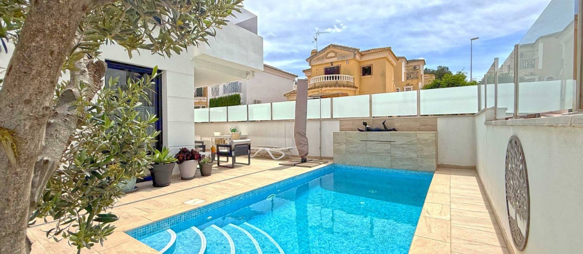 Bestaande woningen - Villa - Orihuela Costa - Villamartín