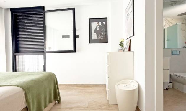 Bestaande woningen - Villa - Orihuela Costa - Villamartín