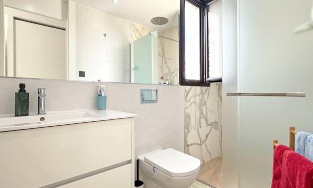 Bestaande woningen - Villa - Orihuela Costa - Villamartín