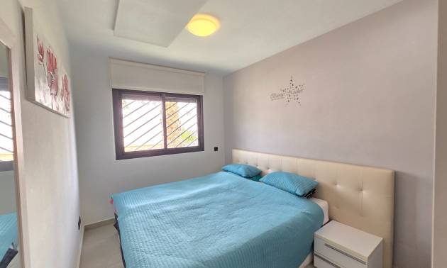 Sale - Apartment / Flat * - Orihuela Costa * - Punta Prima *