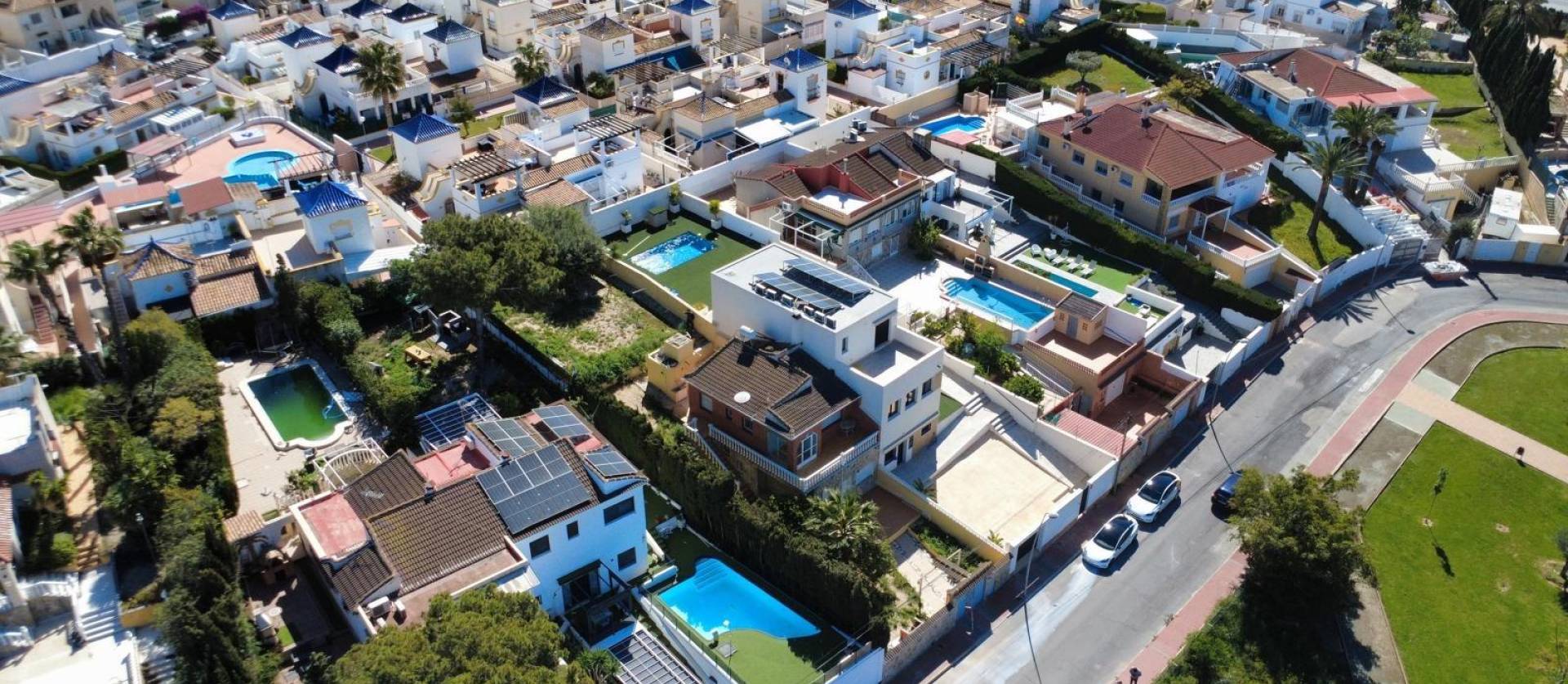 Sale - Villa - Torrevieja - Los balcones