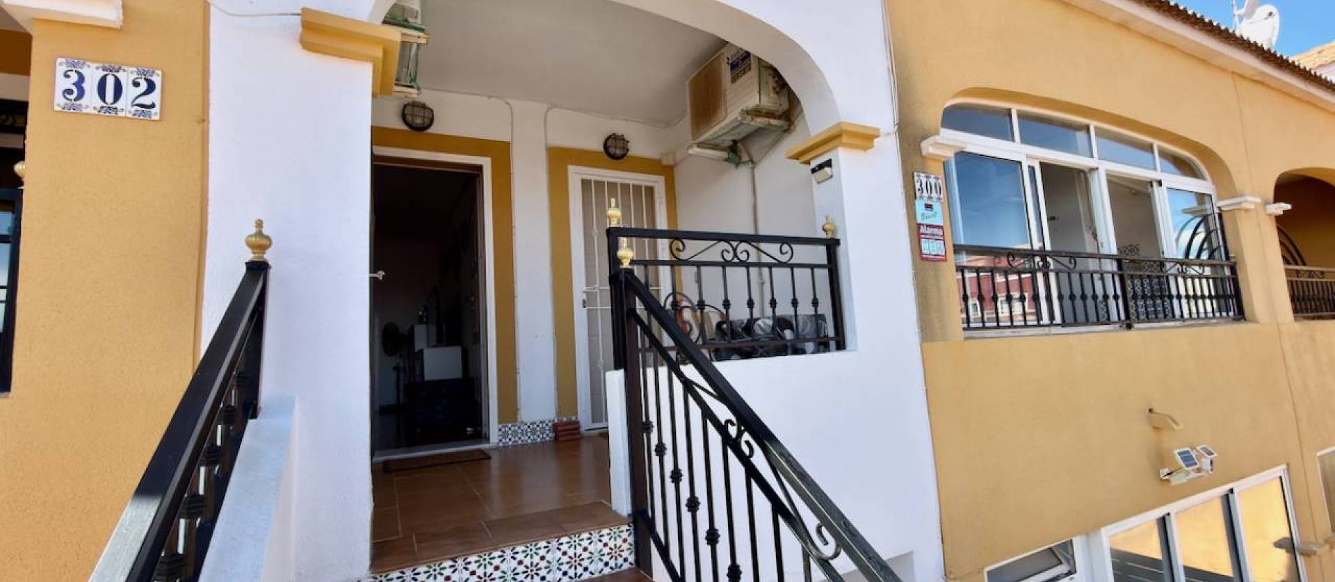 Sale - Apartment - Los Montesinos - La Herrada
