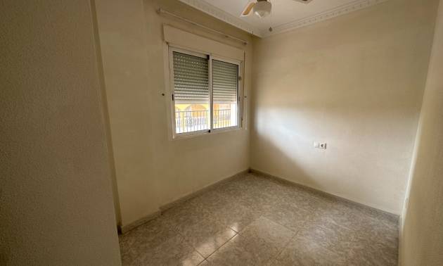 Revente - Apartment - Algorfa