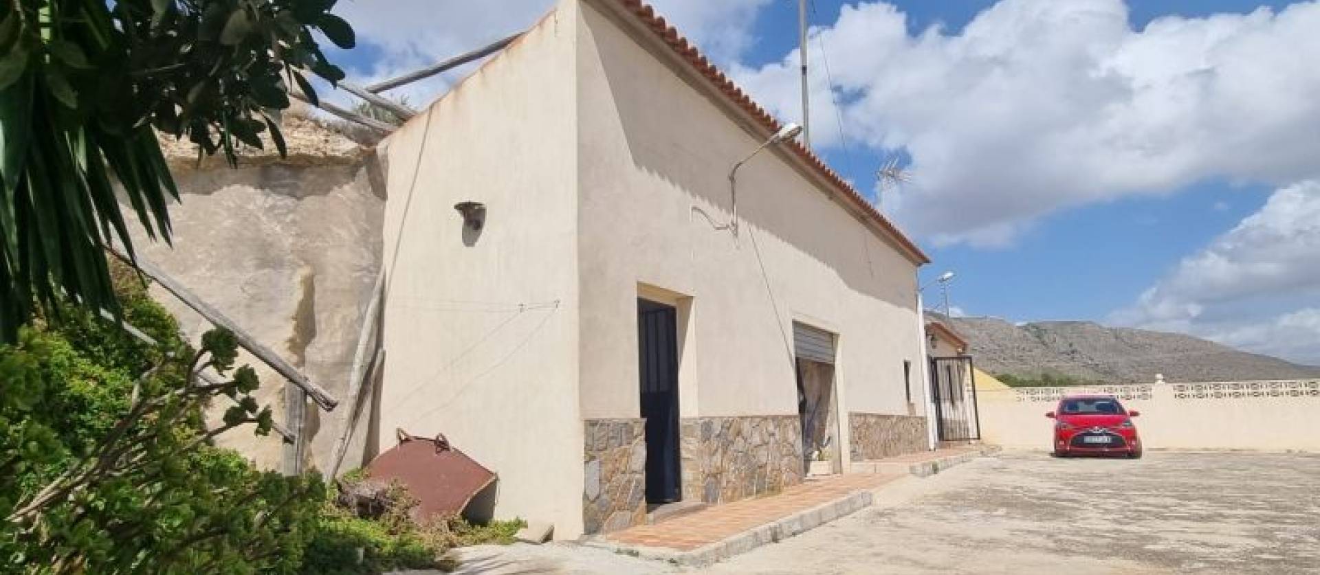 Sale - Country House - Hondón de las Nieves