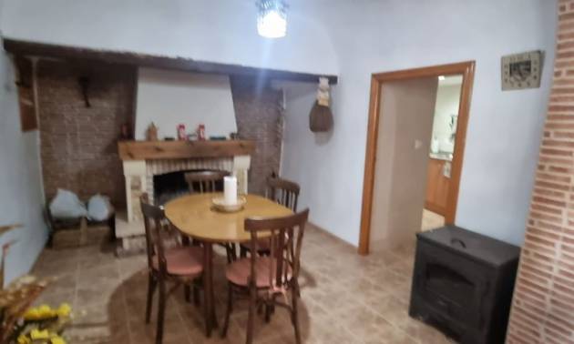 Sale - Country House - Hondón de las Nieves