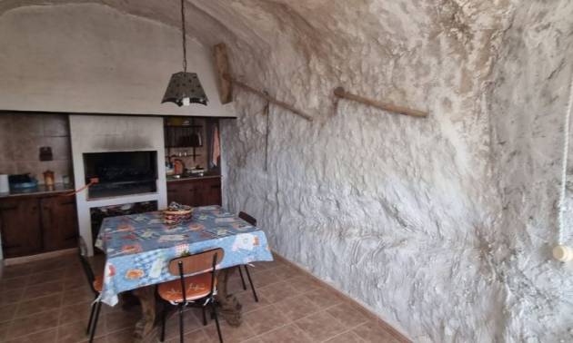 Sale - Country House - Hondón de las Nieves
